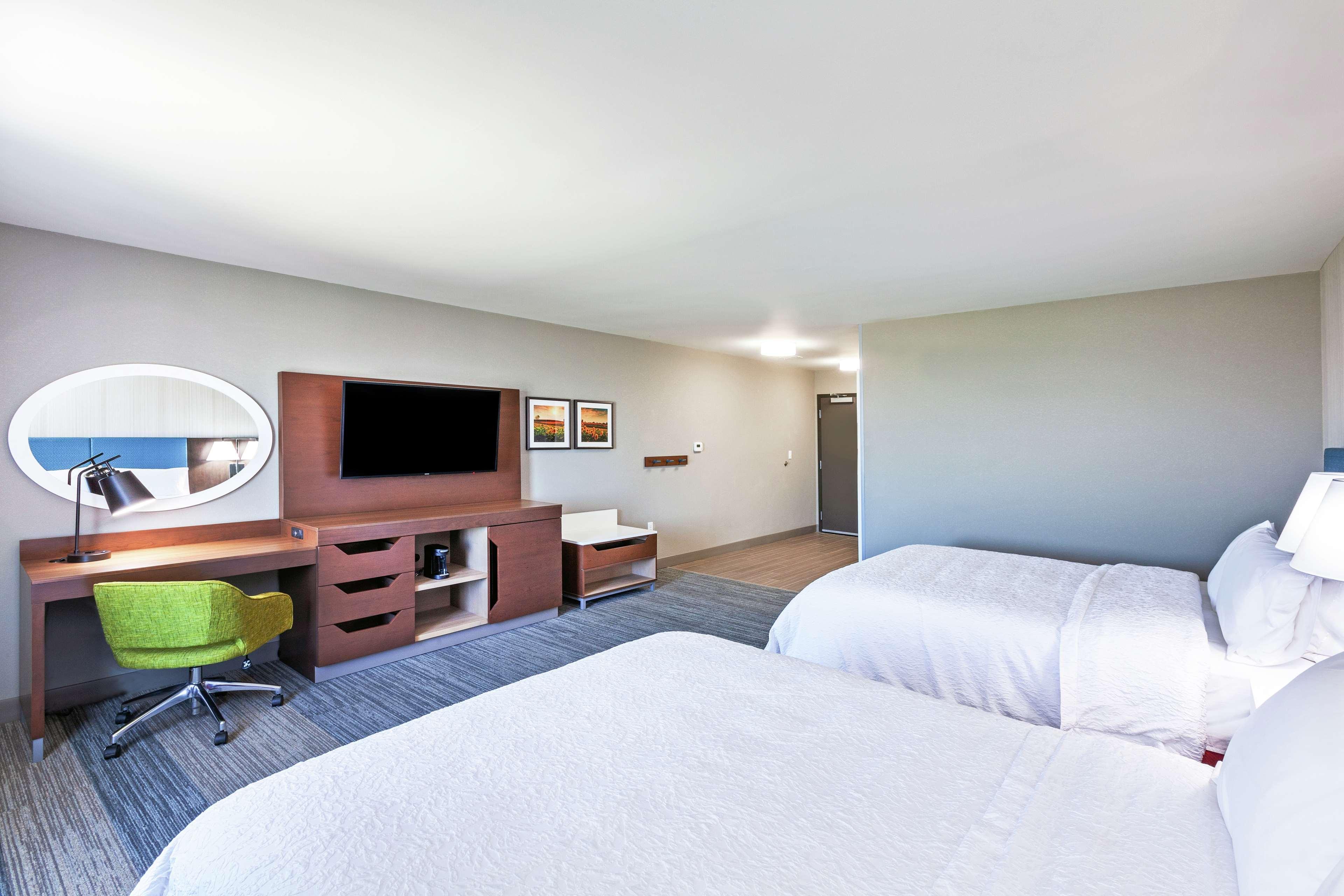 Hampton Inn Gardner 외부 사진