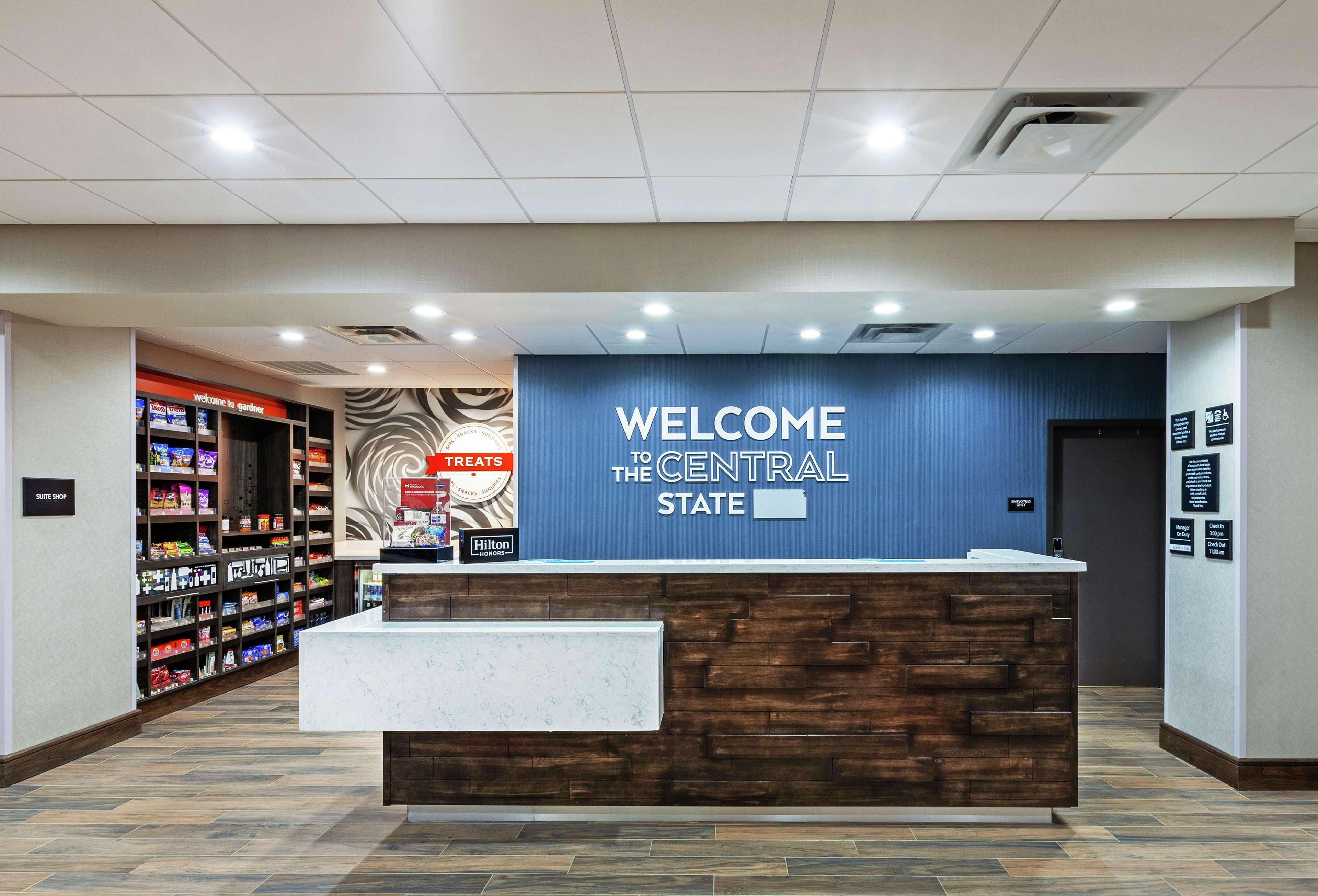 Hampton Inn Gardner 외부 사진