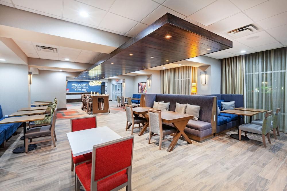 Hampton Inn Gardner 외부 사진